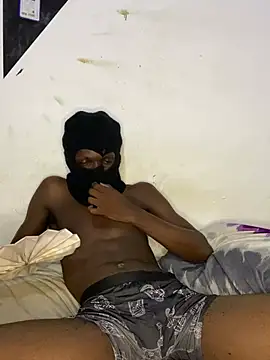 Snapshot of Jaydemasked chatting on March 25, 2026, 12:22 am Jaydemasked online show from March 25, 2026, 12:22 am