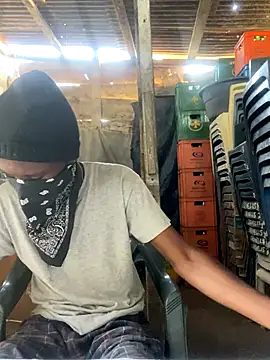 Snapshot of Jaydemasked chatting on November 24, 2025, 7:41 am Jaydemasked online show from November 24, 2025, 7:41 am