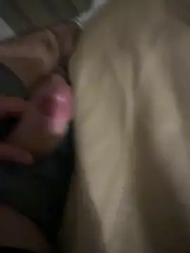 jungerwichserr00 online show from February 23, 2026, 8:31 pm