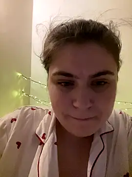 just a moment online show from December 13, 2025, 10:16 pm