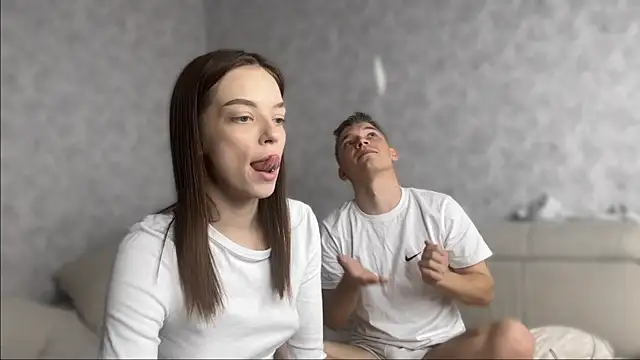 Snapshot of AsyaSky chatting on September 25, 2025, 5:52 pm AsyaSky online show from September 25, 2025, 5:52 pm