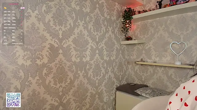 Snapshot of Fire_katie chatting on November 25, 2025, 8:09 pm Fire katie online show from November 25, 2025, 8:09 pm