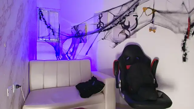 Snapshot of nathan_shimmer chatting on October 30, 2025, 12:36 pm nathan shimmer online show from October 30, 2025, 12:36 pm