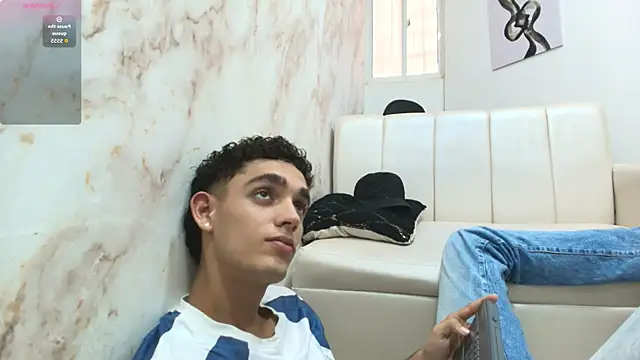 Snapshot of nathan_shimmer chatting on November 28, 2025, 2:50 pm nathan shimmer online show from November 28, 2025, 2:50 pm