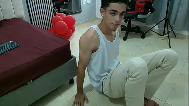 Snapshot of nathan_shimmer chatting on September 22, 2025, 9:54 pm nathan shimmer online show from September 22, 2025, 9:54 pm