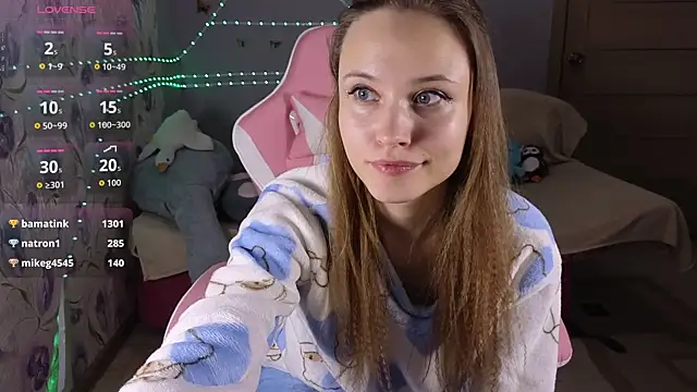 Snapshot of Armurra15 chatting on November 15, 2025, 8:46 pm Armurra15 online show from November 15, 2025, 8:46 pm