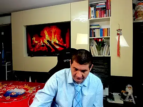 SpartacusDaddy48 online show from February 1, 2026, 9:46 pm