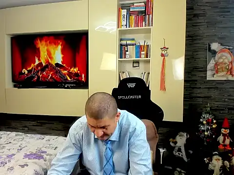 SpartacusDaddy48 online show from February 23, 2026, 3:56 pm