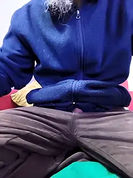 Sp71 online show from November 4, 2025, 5:28 pm