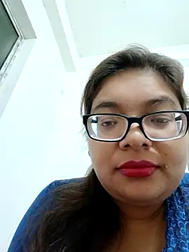 Snapshot of Elie_couple143 chatting on November 21, 2025, 7:57 pm Elie couple143 online show from November 21, 2025, 7:57 pm