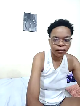 Snapshot of Miss-Hennessy chatting on March 25, 2026, 8:08 pm Miss-Hennessy online show from March 25, 2026, 8:08 pm