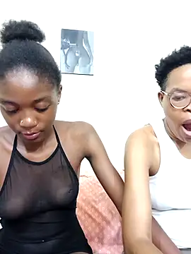 Snapshot of Miss-Hennessy chatting on March 18, 2026, 9:48 pm Miss-Hennessy online show from March 18, 2026, 9:48 pm