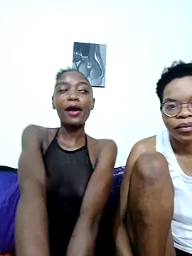 Snapshot of Miss-Hennessy chatting on March 5, 2026, 1:02 am Miss-Hennessy online show from March 5, 2026, 1:02 am