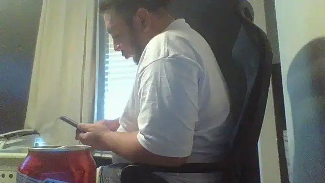 Snapshot of raredick chatting on July 4, 2026, 11:31 pm raredick online show from July 4, 2026, 11:31 pm