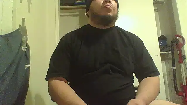 Snapshot of raredick chatting on January 12, 2026, 1:45 am raredick online show from January 12, 2026, 1:45 am