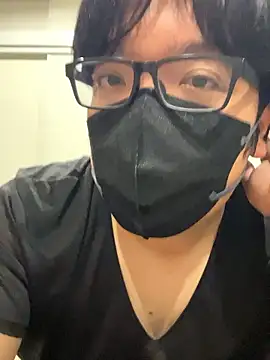 I SHO0106 online show from September 15, 2025, 10:15 am