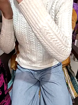 Snapshot of Cute_Manju01 chatting on December 20, 2025, 3:31 am Cute Manju01 online show from December 20, 2025, 3:31 am