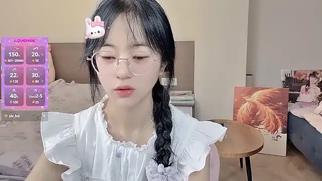 Snapshot of nini_a chatting on January 13, 2026, 6:17 am nini a online show from January 13, 2026, 6:17 am