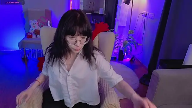 Misa Perfect online show from October 12, 2025, 11:44 am