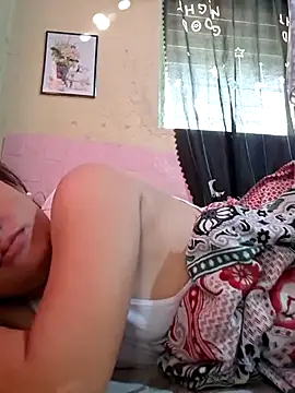 betty02 online show from April 10, 2026, 11:56 pm