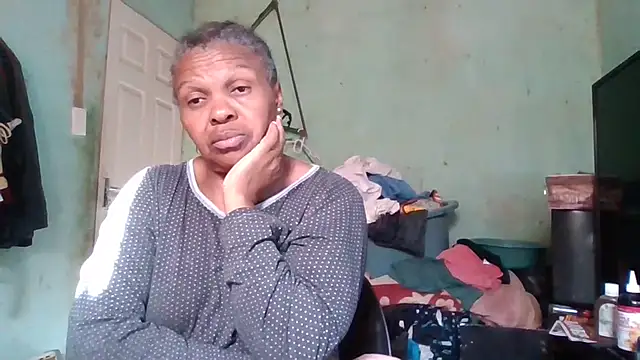 Snapshot of Nicky52 chatting on January 12, 2026, 5:25 am Nicky52 online show from January 12, 2026, 5:25 am