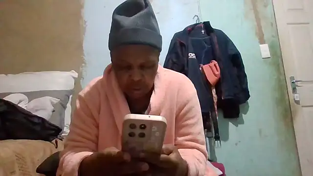 Snapshot of Nicky52 chatting on May 19, 2026, 3:57 am Nicky52 online show from May 19, 2026, 3:57 am