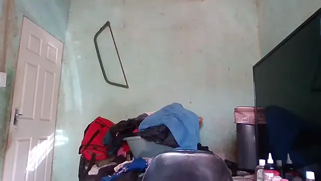 Snapshot of Nicky52 chatting on January 15, 2026, 5:55 am Nicky52 online show from January 15, 2026, 5:55 am