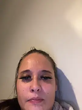 LollyLove  online show from March 17, 2026, 9:07 pm