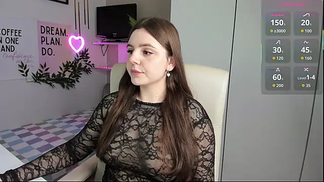 LiaWoow online show from October 11, 2025, 9:10 am