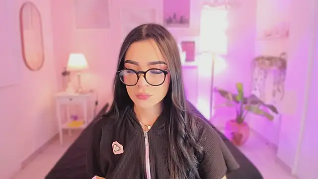 emma soul1 online show from December 5, 2025, 5:44 pm