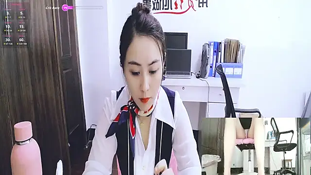 Snapshot of GUO168 chatting on November 1, 2025, 2:18 am GUO168 online show from November 1, 2025, 2:18 am