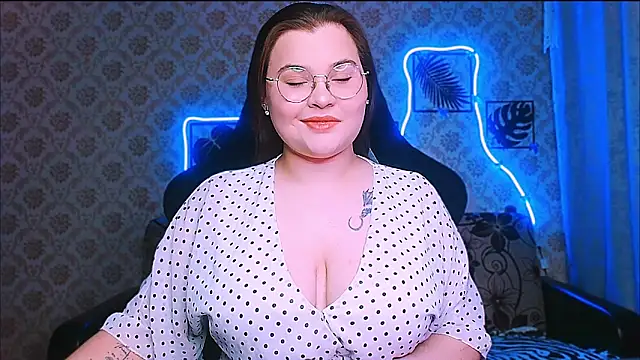 Snapshot of InLoveWithLife26 chatting on February 15, 2026, 8:08 pm InLoveWithLife26 online show from February 15, 2026, 8:08 pm