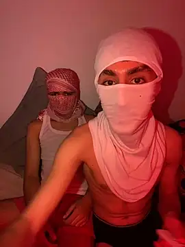 HitShelf online show from April 3, 2026, 9:43 pm