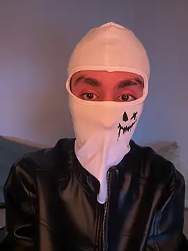 HitShelf online show from April 11, 2026, 10:35 pm