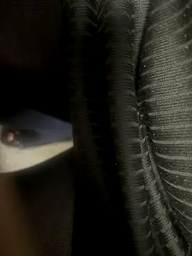 HiddenHoneyLDN online show from September 25, 2025, 2:23 pm