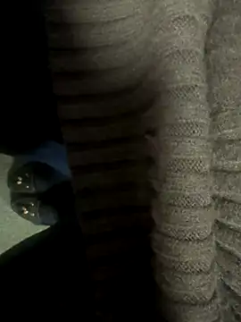 HiddenHoneyLDN online show from September 29, 2025, 3:17 pm