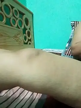 Snapshot of Maria_Mahi chatting on May 13, 2026, 4:03 pm Maria Mahi online show from May 13, 2026, 4:03 pm