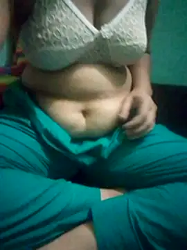 Snapshot of Maria_Mahi chatting on November 28, 2025, 6:08 pm Maria Mahi online show from November 28, 2025, 6:08 pm