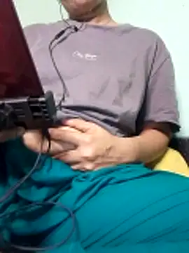 Snapshot of Maria_Mahi chatting on November 6, 2025, 4:33 pm Maria Mahi online show from November 6, 2025, 4:33 pm