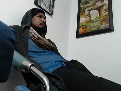 ElCaballeroNegro24 online show from September 24, 2025, 2:07 am