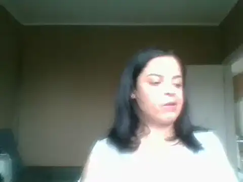 Snapshot of ITALIANASISIXX chatting on April 13, 2026, 10:41 am ITALIANASISIXX online show from April 13, 2026, 10:41 am