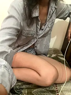  Maya zaidi  online show from September 18, 2025, 8:39 am