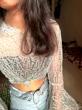  Maya zaidi  online show from October 15, 2025, 9:28 am