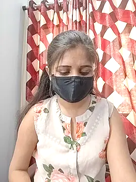 Snapshot of Ruhi_07 chatting on March 28, 2026, 4:57 am Ruhi 07 online show from March 28, 2026, 4:57 am