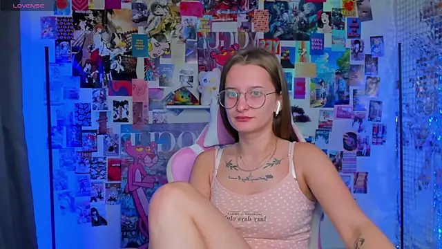 Snapshot of Maryyy_May chatting on October 20, 2025, 2:46 am Maryyy May online show from October 20, 2025, 2:46 am