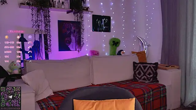 Lollyshy online show from February 11, 2026, 8:03 am