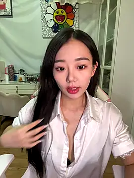 jiajia L online show from October 8, 2025, 1:01 pm