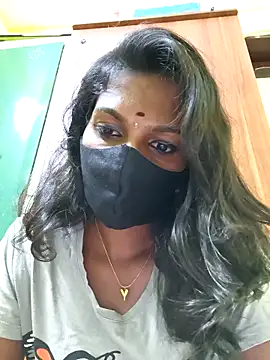 Snapshot of Honey_rosetamil chatting on February 25, 2026, 7:03 pm Honey rosetamil online show from February 25, 2026, 7:03 pm