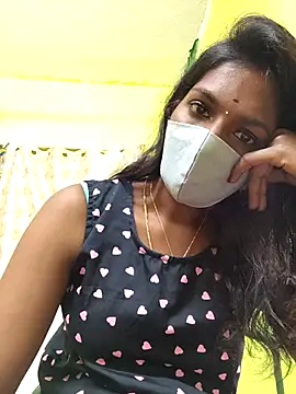 Snapshot of Honey_rosetamil chatting on February 3, 2026, 5:27 am Honey rosetamil online show from February 3, 2026, 5:27 am