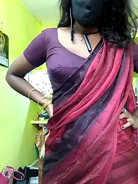 Snapshot of Honey_rosetamil chatting on March 27, 2026, 2:20 am Honey rosetamil online show from March 27, 2026, 2:20 am